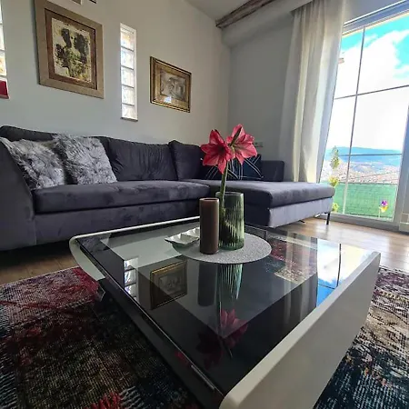 Апартаменты Duplex With Unforgettable Views